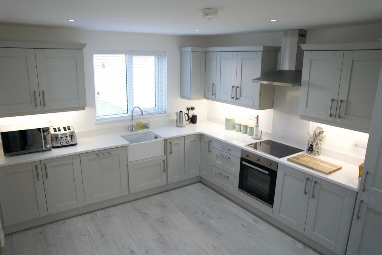 Modern 3 Bedroom Coastal Home Newry Esterno foto