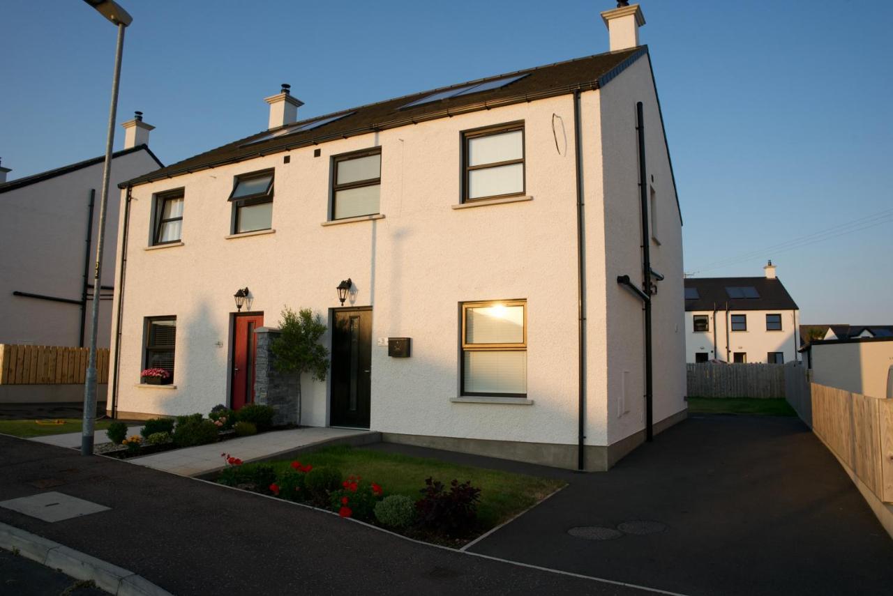 Modern 3 Bedroom Coastal Home Newry Esterno foto