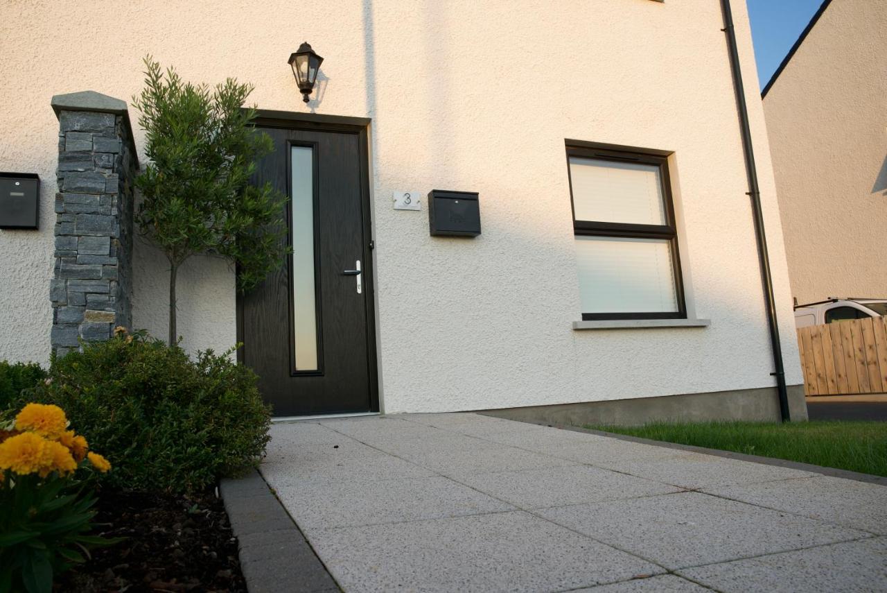 Modern 3 Bedroom Coastal Home Newry Esterno foto